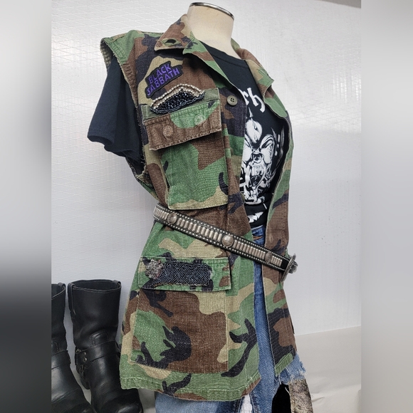 US Army Military Camo Vest Hippie Grunge Upcycled - Picture 3 of 13